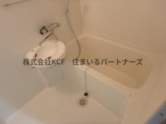アザレアハイツ蒲池の浴室|お風呂で日々の疲れを落としましょう