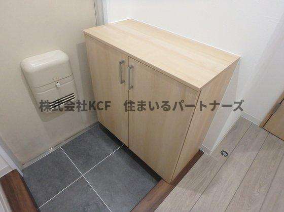 アザレアハイツ蒲池の玄関|落ち着いた玄関です