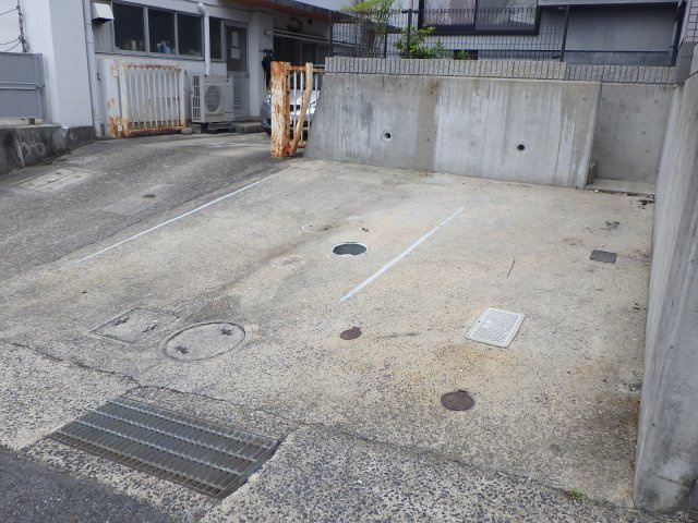 安佐南区上安5丁目の駐車場
