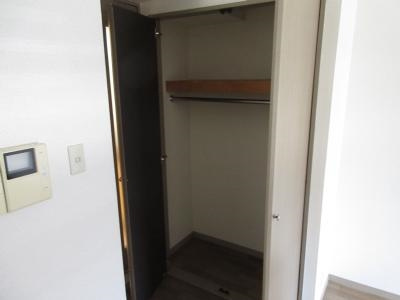 サンハウス御池の収納|クローゼット