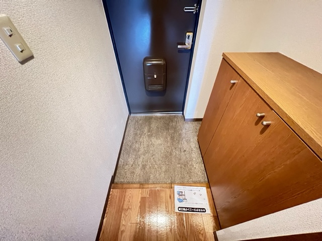 パストラルのぞみ野の玄関