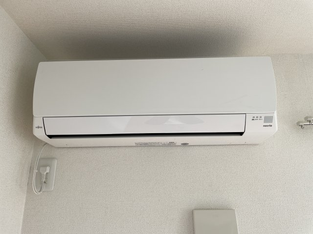 ココメロ　Ｖの設備|エアコン