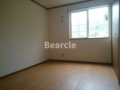 【寝室】 | サウスパープル