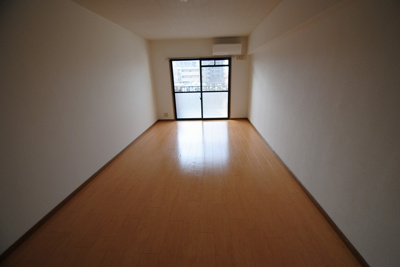 【寝室】 | シャルム井尻