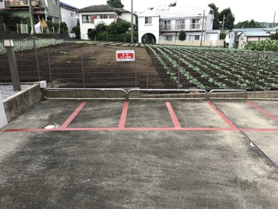 【その他共用部分】 | アムールⅡ | 敷地内にバイク置き場を完備しています！バイクがあれば通勤・通学、お買い物にも便利です☆