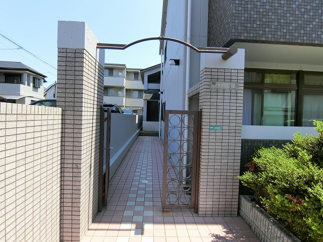 【エントランス】 | レグルス甲子園