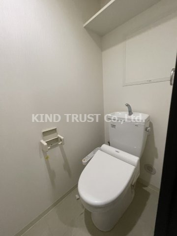 サンマルベリー扇町のトイレ|落ち着いた色調のトイレです