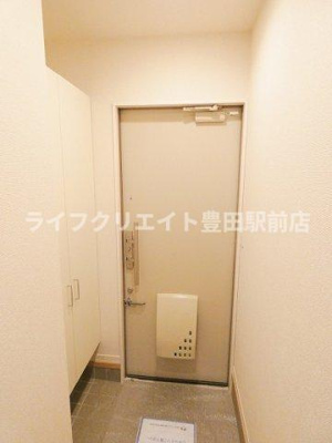 【玄関】 | シャンブルピエーリオ