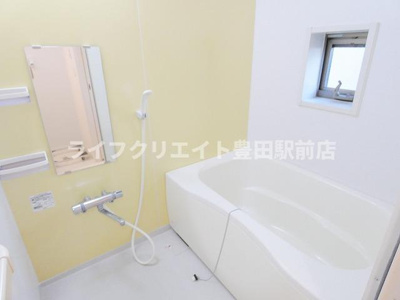 【浴室】 | シャンブルピエーリオ