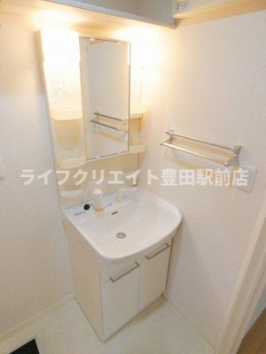 【洗面所】 | シャンブルピエーリオ