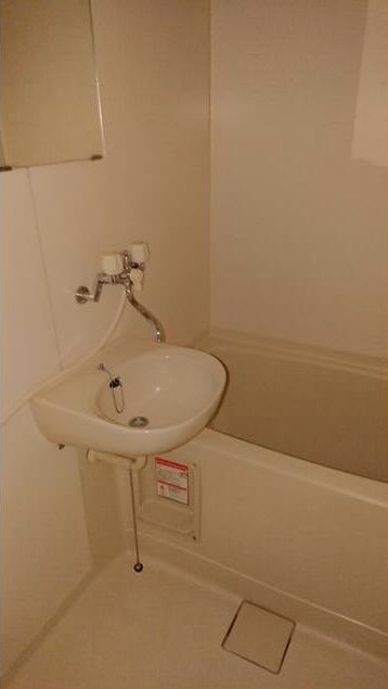 アビリオ【キャッシュバック対象物件】の独立洗面台|独立洗面化粧台が付いています