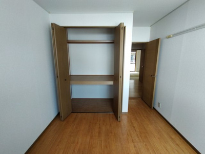  | シャルマン横小路