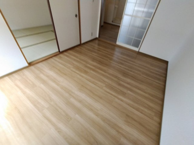  | シャルマン横小路