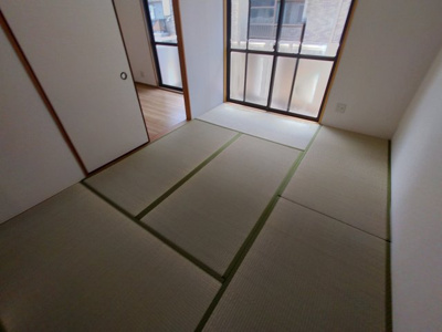  | シャルマン横小路