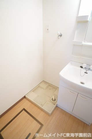 グランディール小山Ⅰの洗面所