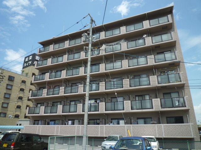 ＪＲＢハイツ倉敷の外観