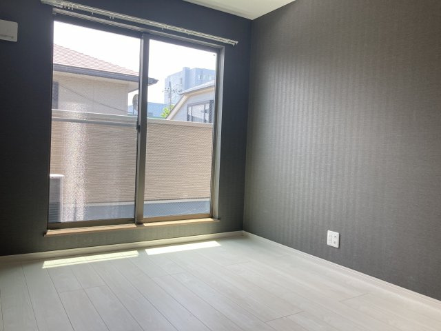 ラブレアコートの洋室