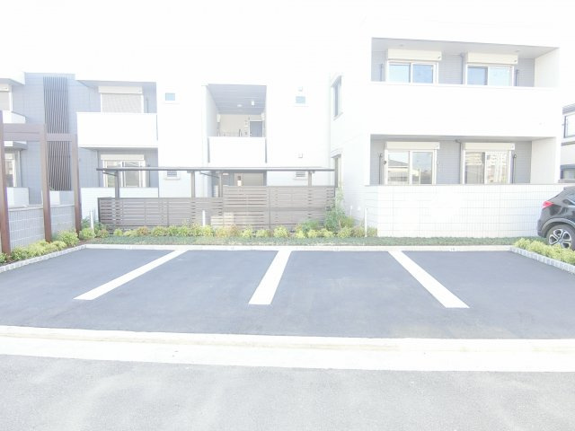 FOREST大美野の駐車場
