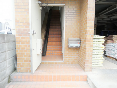 【エントランス】 | 日野多摩平ハウス