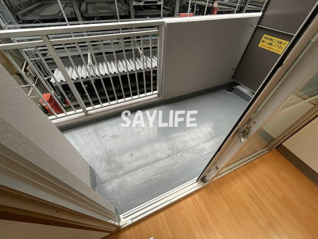 グランドハイツ北深江のバルコニー