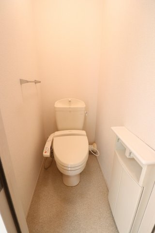 リヴィエール本町のトイレ