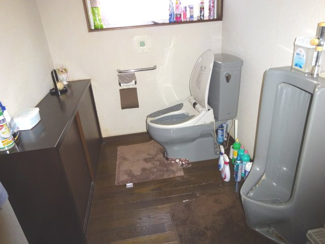 相知売家のトイレ