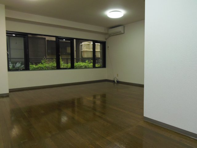 ウエスト北小岩の内装