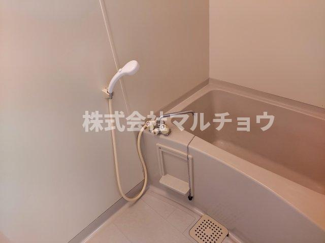 ナインハイツの浴室|ゆったり過ごせるお風呂です