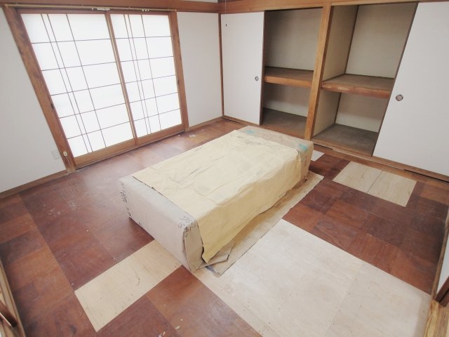 安芸郡海田町曙町の一戸建ての和室