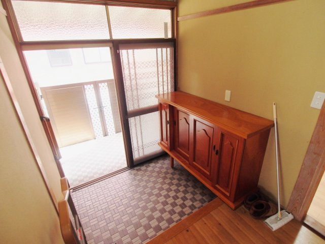 安芸郡海田町曙町の一戸建ての玄関