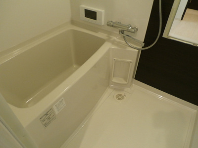 【浴室】 | GRANDTIC笹原(グランティックササバル) | 別号室の写真になります。現況優先。