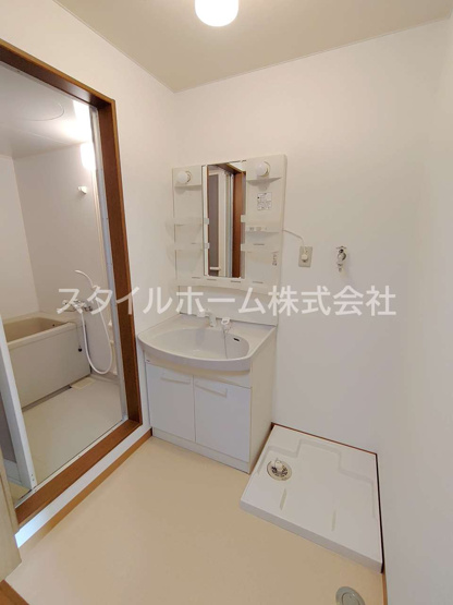 【洗面所】 | アーバンライフ吉胡台 | 別部屋写真です。