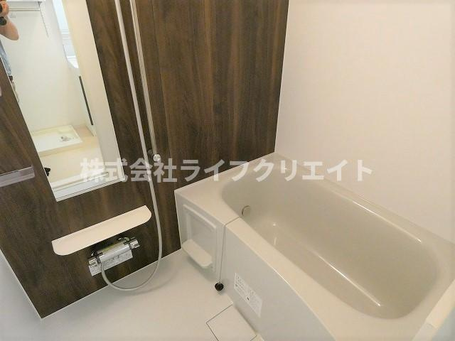 フォルシュ ライゼの浴室