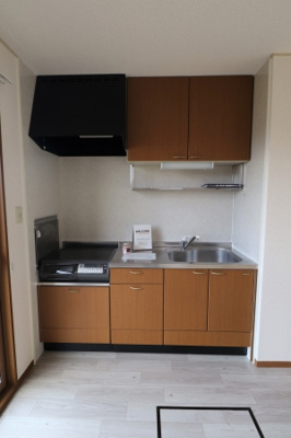 【キッチン】 | グランルミエールB | 同等タイプです