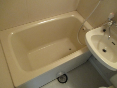 【浴室】 | 緒方マンション | 一日の疲れを癒すお風呂です