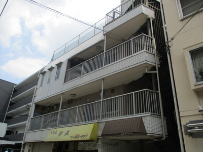 【外観】 | 緒方マンション | タイル張りの外観です