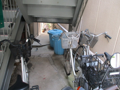 【その他】 | 緒方マンション | 敷地内自転車置き場です