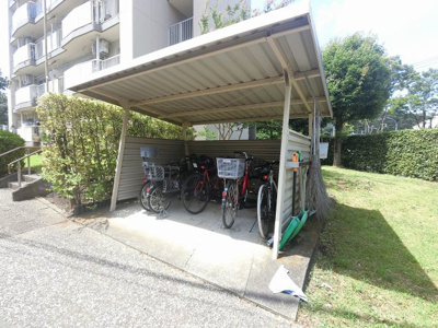 【エントランス】 | 霧が丘グリーンタウン第４－１街区１号棟 | エントランス部分です。