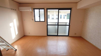 【居間・リビング】 | マーメゾンK | 10帖