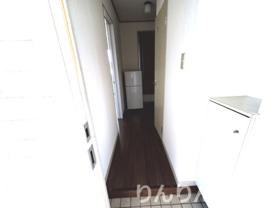 【玄関】 | サニーサイドコーポ | ゆったりとした玄関です