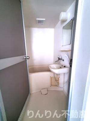 【洗面所】 | サニーサイドコーポ | 使いやすい洗面所です