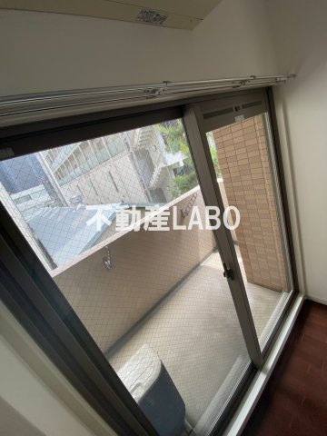 エイペックス南堀江のバルコニー