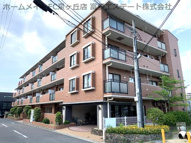 ウエストコート深井の画像