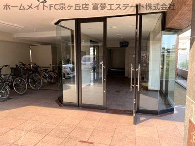 【エントランス】 | ウエストコート深井