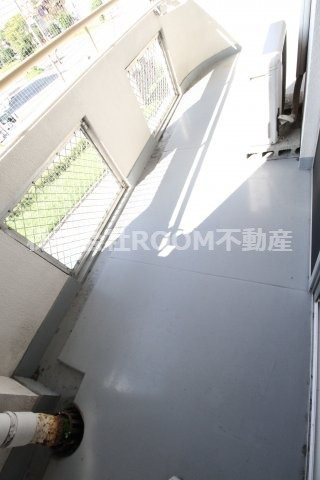 都城ビルのバルコニー|広々としたバルコニーです