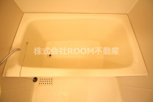 都城ビルの浴室|コンパクトで使いやすいお風呂です