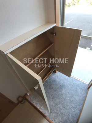 【玄関】 | ハッピーハウスⅢ | 明るい玄関です同型タイプ