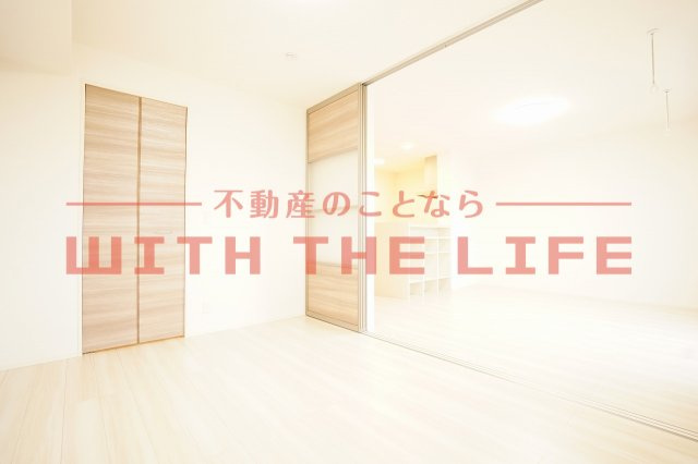ミカハウスⅥ【キャッシュバック対象物件】の洋室|ゆったりした洋室です