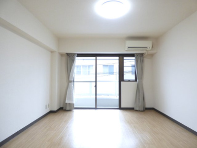 【洋室】 | シティヒル甲府