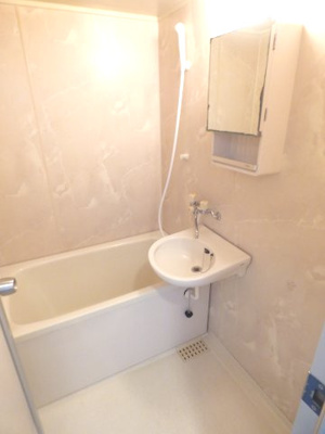 【浴室】 | シティヒル甲府